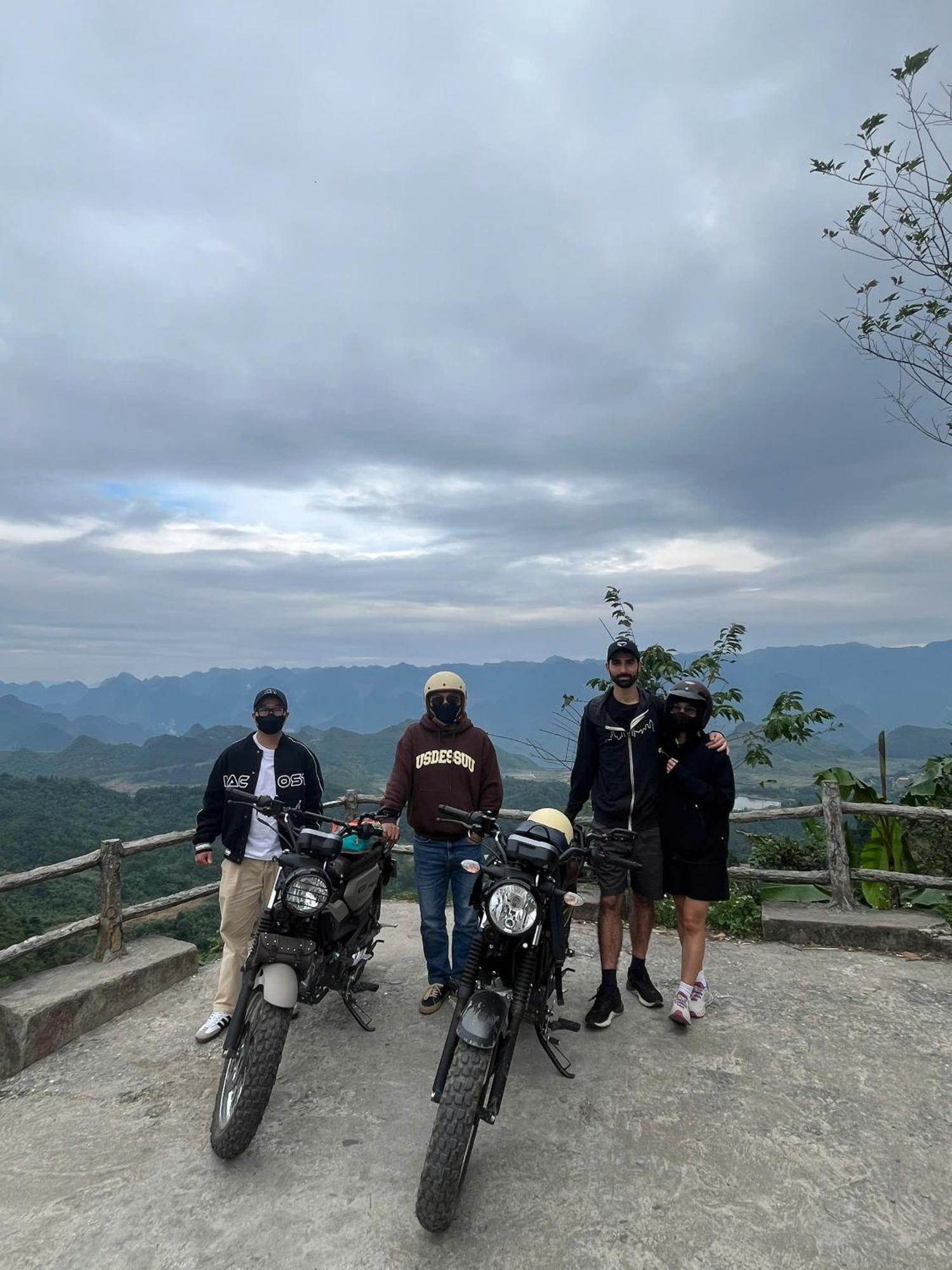 Lake House Ha Giang Exteriör bild
